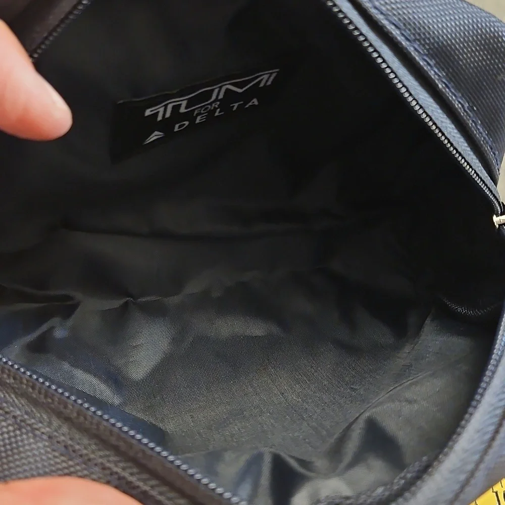Tumi For Delta Black Travel Pouch